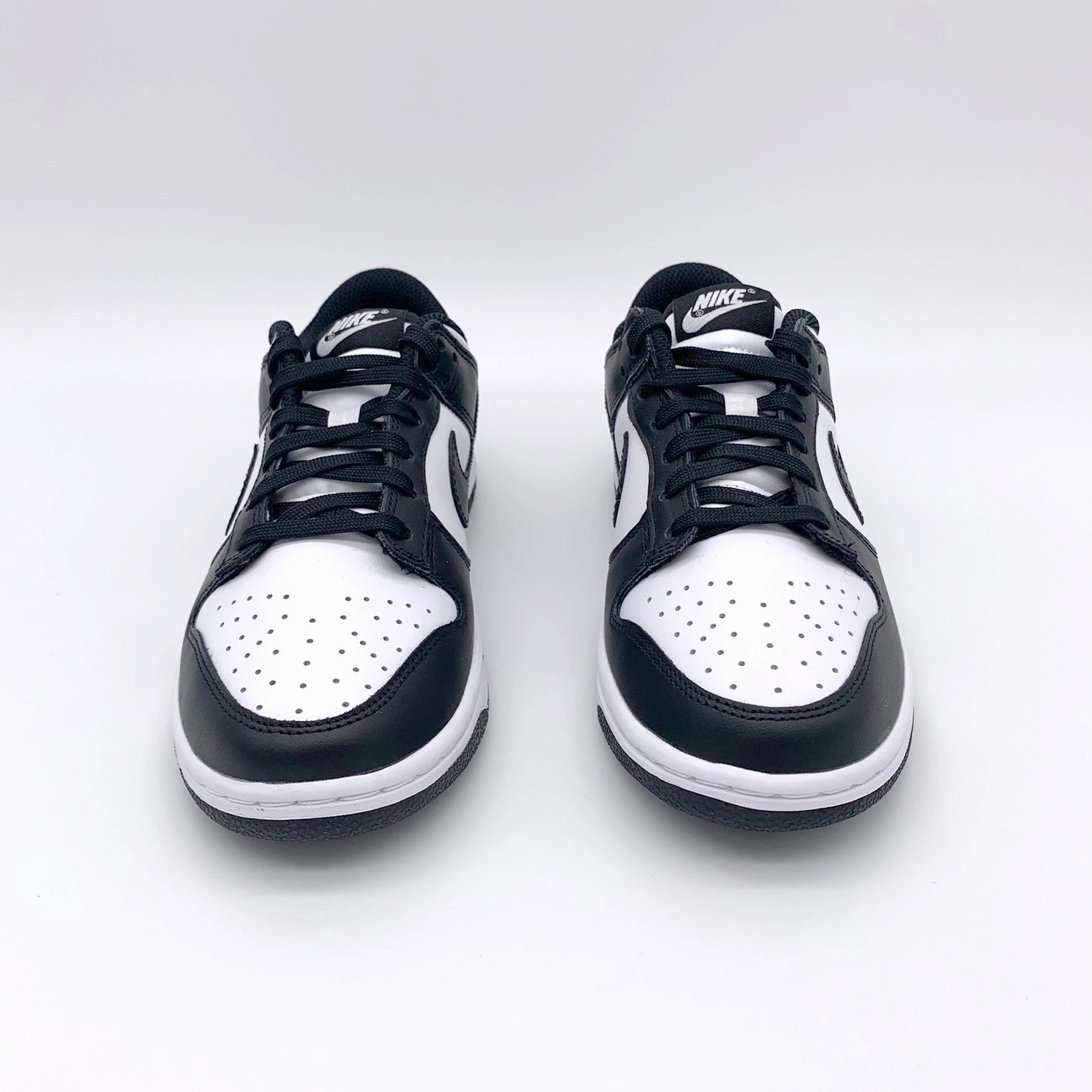 Nike Dunk Low Retro White Black Panda Sneaker Gold